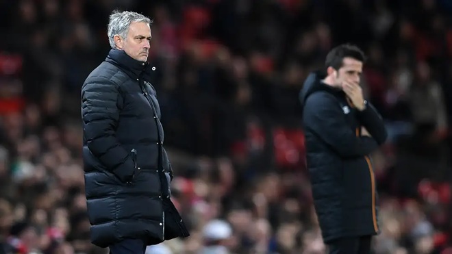 Ảnh bài viết Benfica đàm phán nâng cao để đưa Marco Silva về thay Mourinho