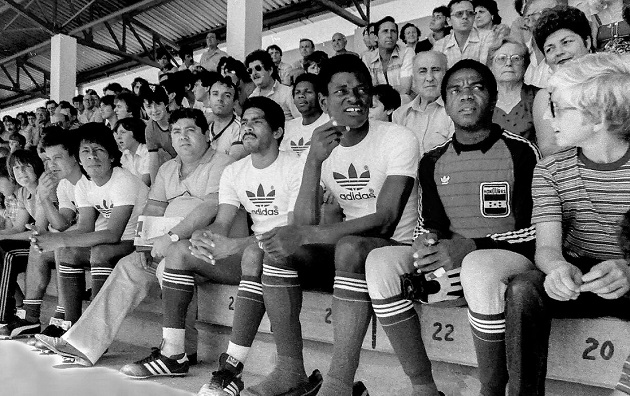 Tuyển Honduras trong lần đầu tiên có mặt ở World Cup.