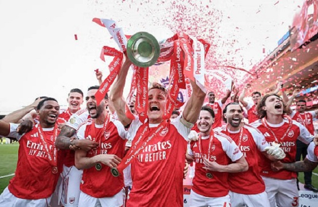 Arsenal đã mất quá nhiều sức cho chức vô địch Ngoại hạng Anh.