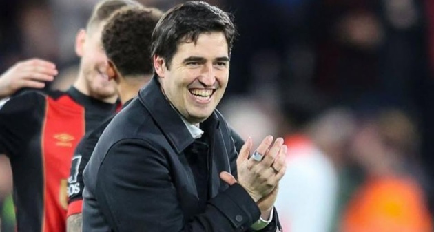 Ảnh bài viết Carragher nghi ngờ khả năng Andoni Iraola giúp Liverpool thành công