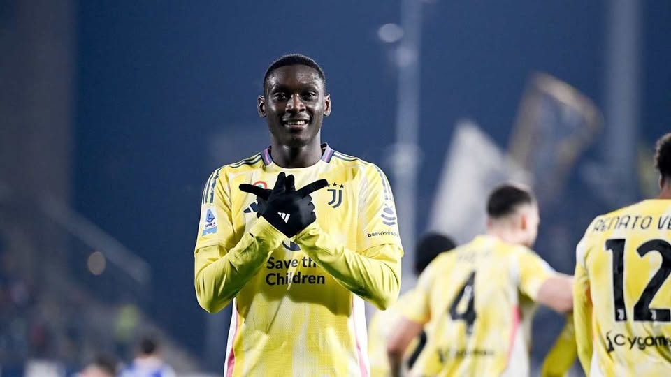 Juventus được cho muốn đưa Randal Kolo Muani trở lại nước Ý.