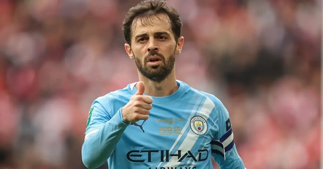 Silva đang rất được săn đón trên TTCN.
