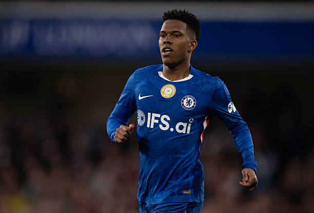 Ảnh bài viết Estevao báo tin vui cho Chelsea sau chấn thương gân kheo
