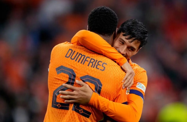 Ảnh bài viết Reijnders vô tình xác nhận Dumfries gia nhập Real Madrid