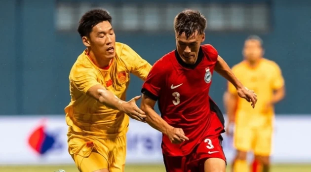 Ảnh bài viết Dẫn trước 2 bàn, Trung Quốc toát mồ hôi hạ Singapore 2-1