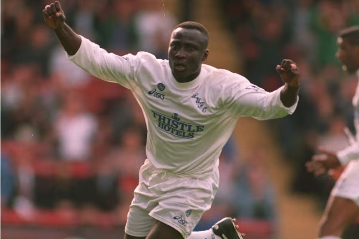 Ảnh bài viết Cảm động CĐV Leeds, Yeboah từ chối khoác áo MU