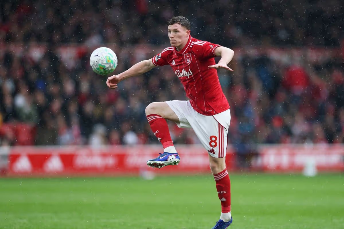 Ảnh bài viết Wood giục Forest giữ Anderson trước sự dòm ngó của Man City