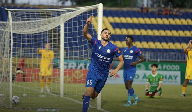 Ảnh bài viết Thắng SLNA, PVF-CAND chính thức ở lại V-League