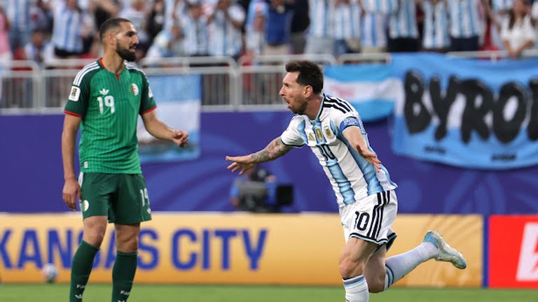 Ảnh bài viết Argentina 3-0 Algeria: Messi lập hat-trick