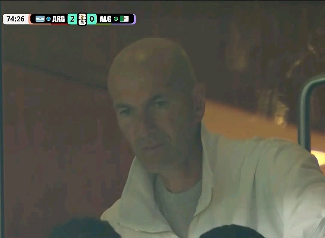 Ảnh bài viết Zidane nhìn con trai 3 lần vào lưới nhặt bóng trước Argentina