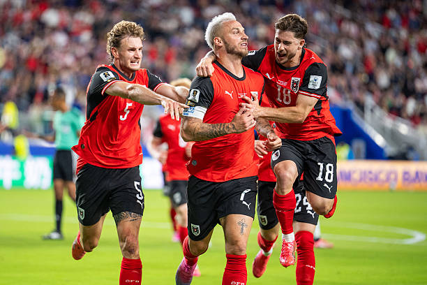 Ảnh bài viết Chấm điểm Áo 3-1 Jordan: Dấu ấn từ bộ đôi 7.6 điểm