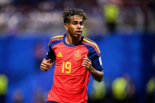Ảnh bài viết Rộ tin Yamal không vui vì phải dự bị tại World Cup