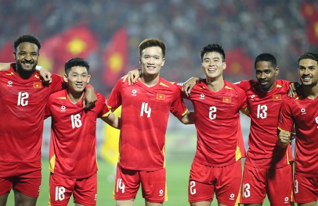 Ông Kim Sang Sik có trong tay những nhân tố nhập tịch chất lượng.