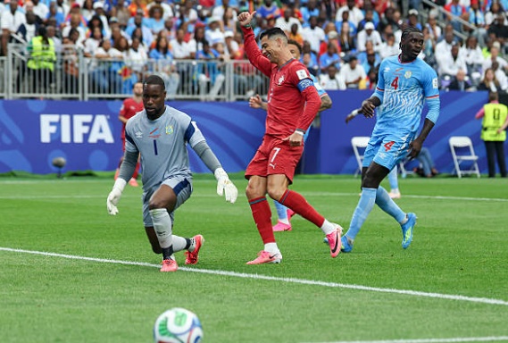 Ảnh bài viết Ronaldo tàng hình, Bồ Đào Nha bị Congo cầm chân