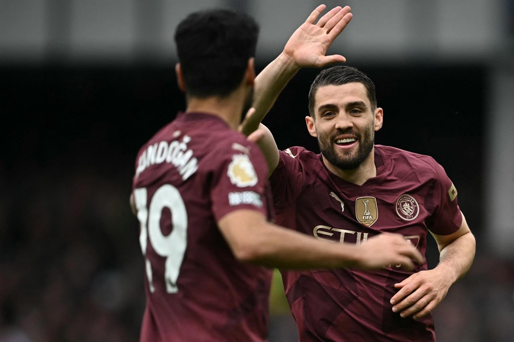 Ảnh bài viết Everton 0-2 Man City: Pep tạo bước ngoặt; Sao trẻ ghi dấu ấn