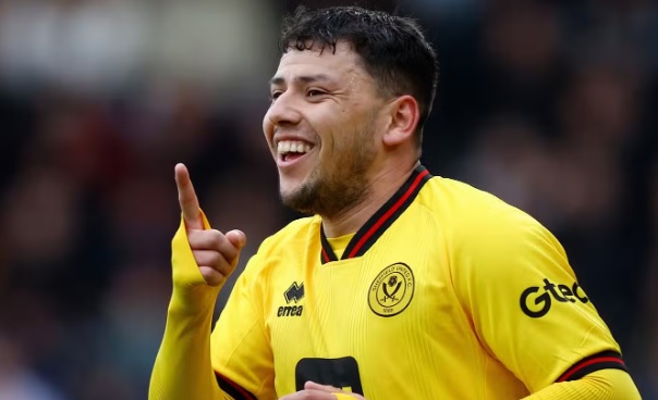 Ảnh bài viết Everton chuẩn bị kích nổ thương vụ Hamer: Bản hợp đồng tốt nhất sau Ndiaye?