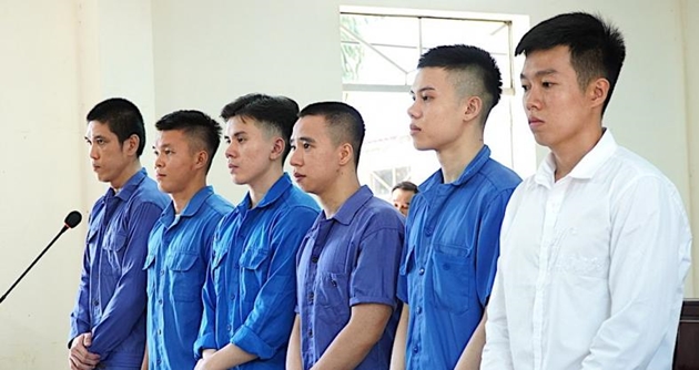 Ảnh bài viết 6 cựu cầu thủ lãnh án tổng 38 năm tù vì bán độ