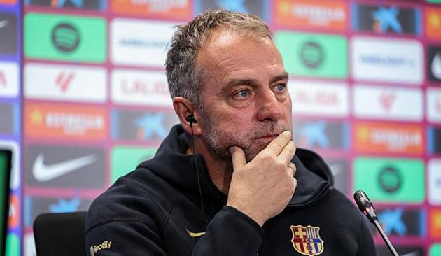 Ảnh bài viết Barcelona gục ngã tại Champions League: Hansi Flick lộ rõ điểm yếu chiến thuật