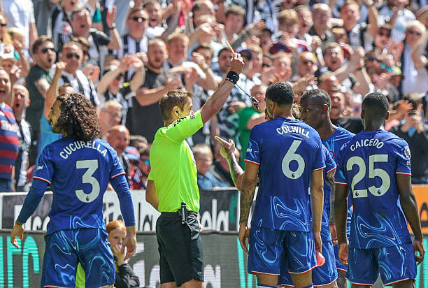 Ảnh bài viết Romeo Lavia nhận lỗi, Nicolas Jackson im lặng: Hai thái cực ở Chelsea