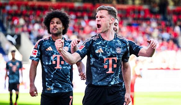 Joshua Kimmich đánh giá cao chiến thắng của Bayern Munich.