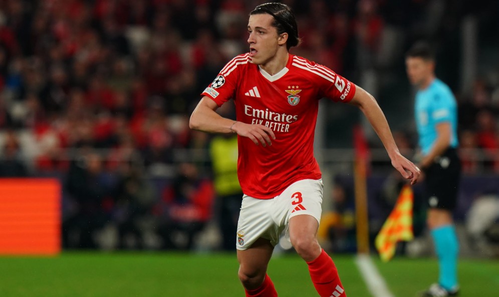 Alvaro Carreras là mục tiêu được Xabi Alonso quan tâm.