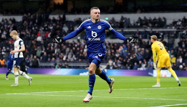 Jamie Vardy chính thức rời Leicester City vào cuối mùa 2024/25.