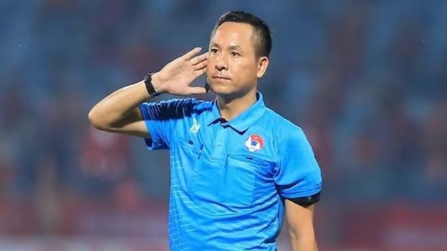 Ông Nguyễn Viết Duẩn sẽ tiếp tục cầm còi ở vòng 21 V-League.