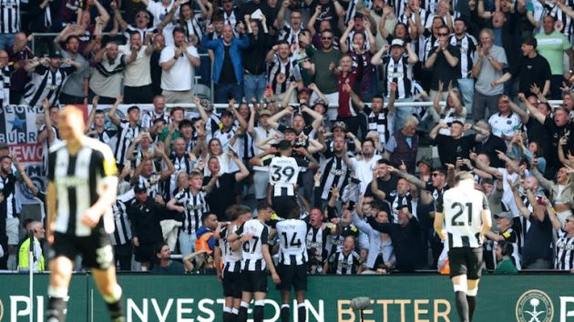 Newcastle giành chiến thắng quan trọng.