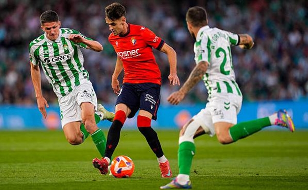 Real Betis bất ngờ bị Osasuna cầm hòa trên sân nhà.