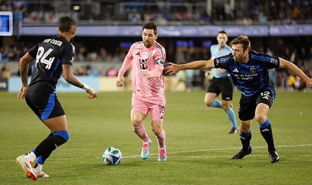 Messi không ghi bàn nhưng vẫn có đóng góp nhất định vào lối chơi.