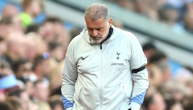 Ảnh bài viết Sarr chấn thương, Tottenham thêm lo trước chung kết Europa League